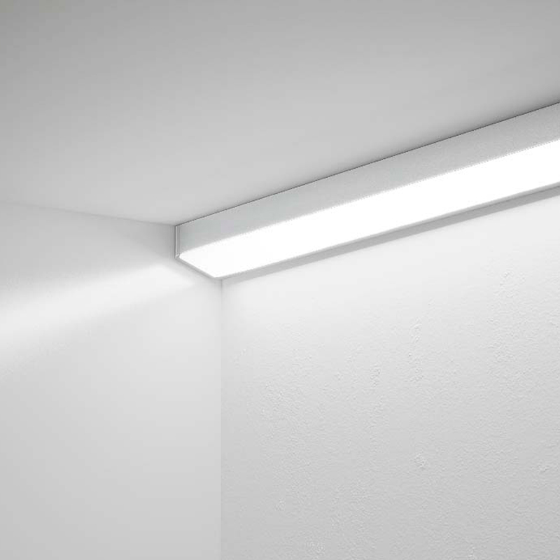 Regleta LED bajo mueble